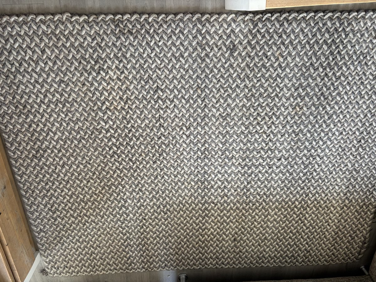 Detail van de vezels van een gevlochten vloerkleed